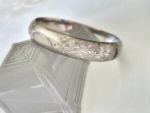 Vintage Marathon Sterling Silver Floral and Swirl Etched Hinged Bangle